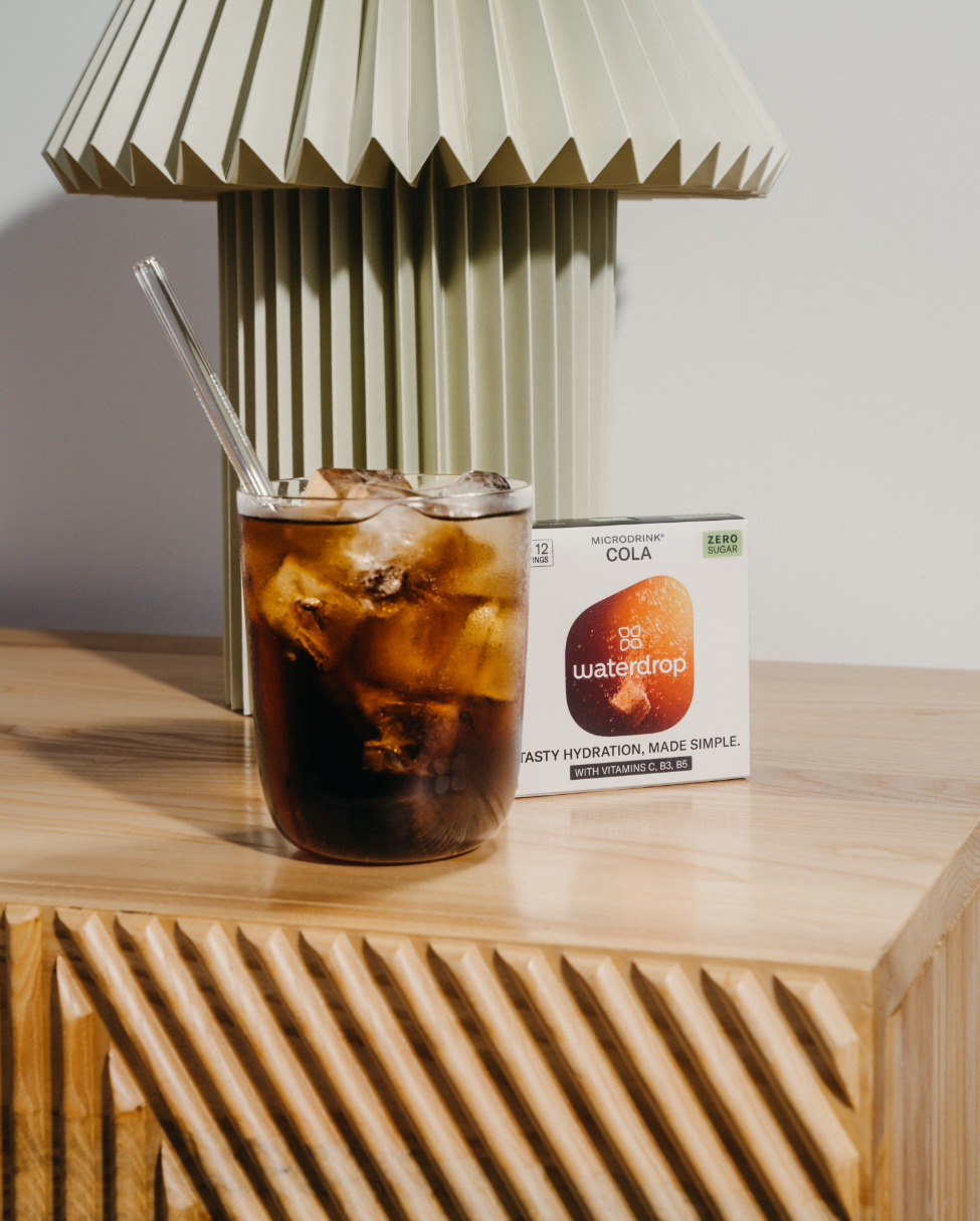 Az ikonikus COLA íz a waterdrop® egyediségével