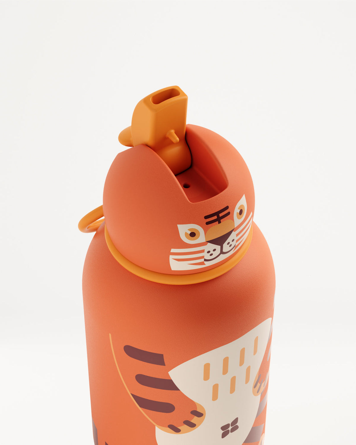 Family Hydration Set: Tiger-themed kids' sipper bottle with straw.